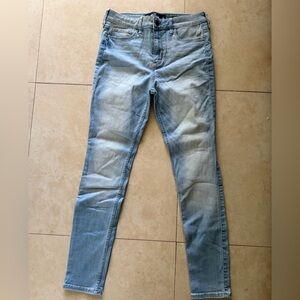 Hollister High Rise Super Skinny Jeans